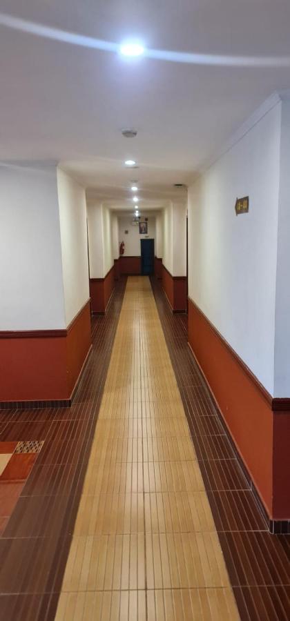 Paradise Hotel Танджунг Пинанг Екстериор снимка
