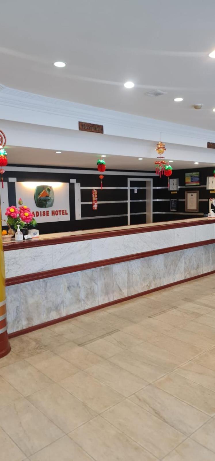 Paradise Hotel Танджунг Пинанг Екстериор снимка