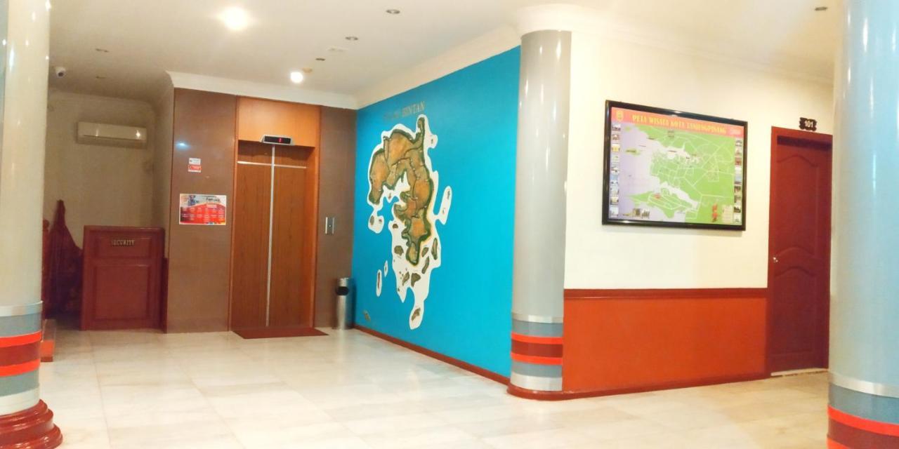 Paradise Hotel Танджунг Пинанг Екстериор снимка